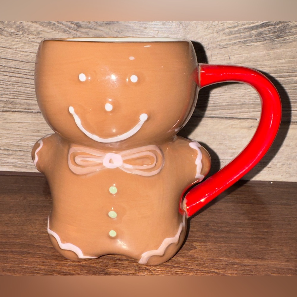 Super Cute Gingerbread Man Mug - NEW